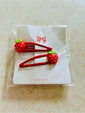 FREE! Strawberry Snap Hair Clips - Red & Green
